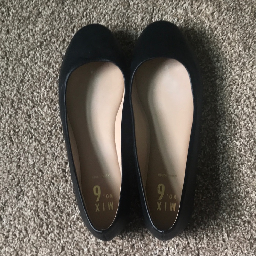 Black flats